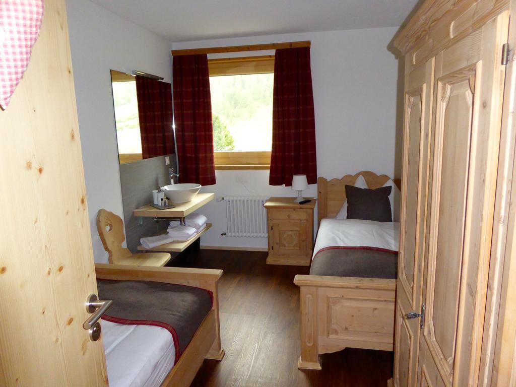 Hotel Roseg-Gletscher Pontresina Room photo