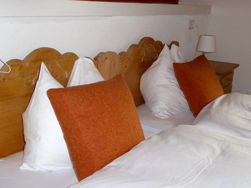 Hotel Roseg-Gletscher Pontresina Room photo